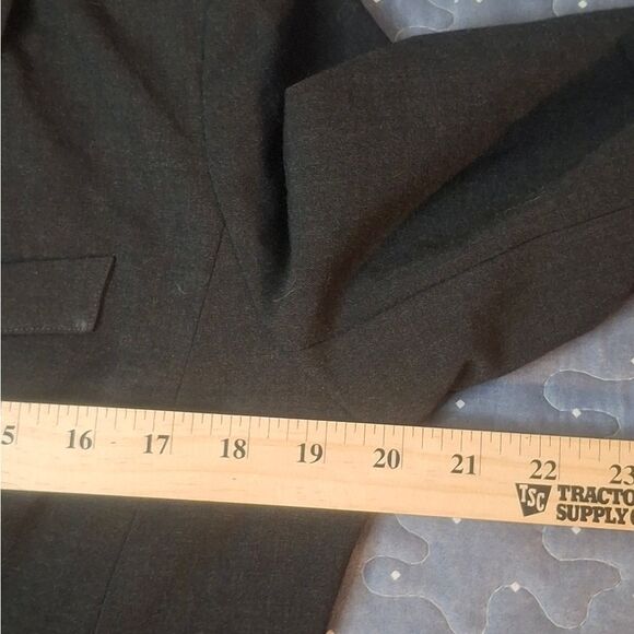 Body by Victoria Black Tailored Blazer size 12 - Picture 4 of 5